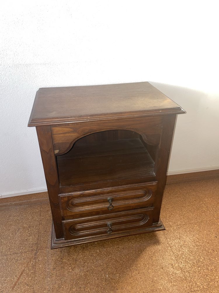 Mesa de cabeceira