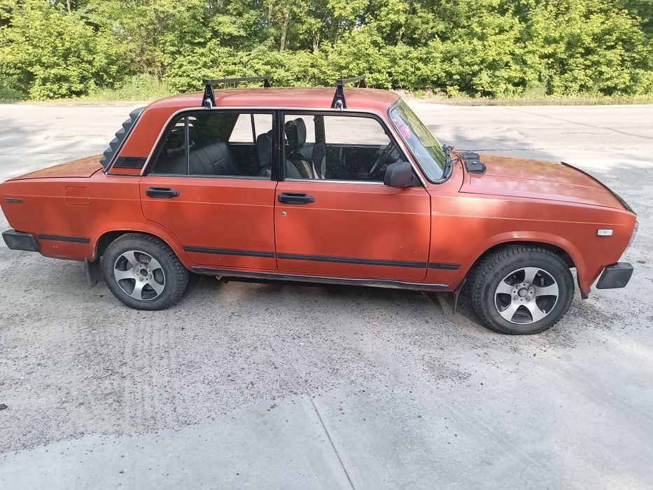 Продам ваз 2105 1984 року не варена не крашина 1.3