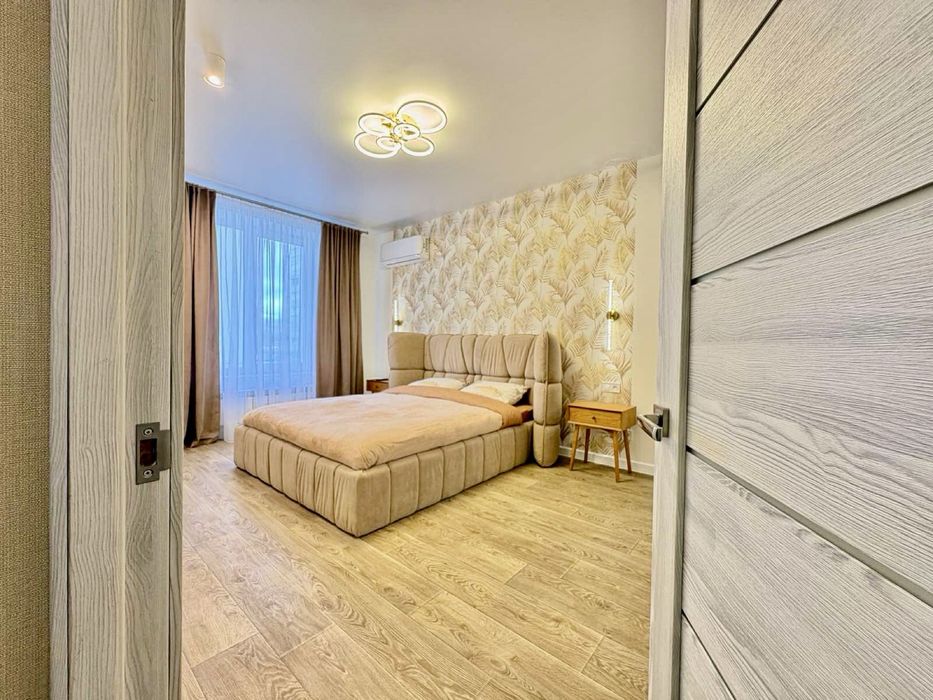 (8)Квартира подобово ЖК Рогатинський Люкс Центр Зоопарк новий ремонт