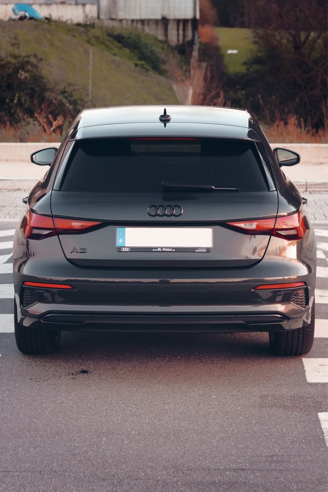 Párachoques Traseiro + Spoiler Audi A3 8Y (2020/2024)