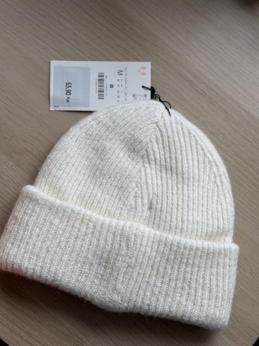 Шапка жіноча Zara