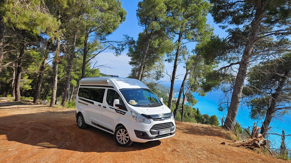 Ford transit custom kamper