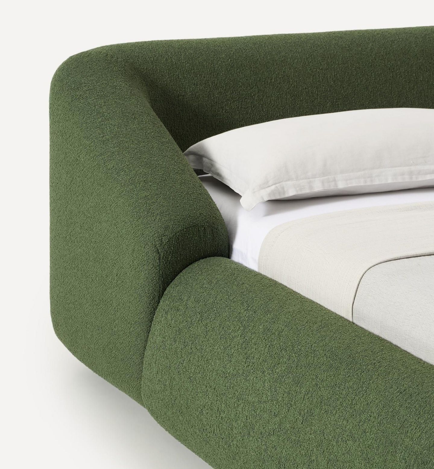 Łóżko tapicerowane Boucle Sofia 160x200 Westwing Collection