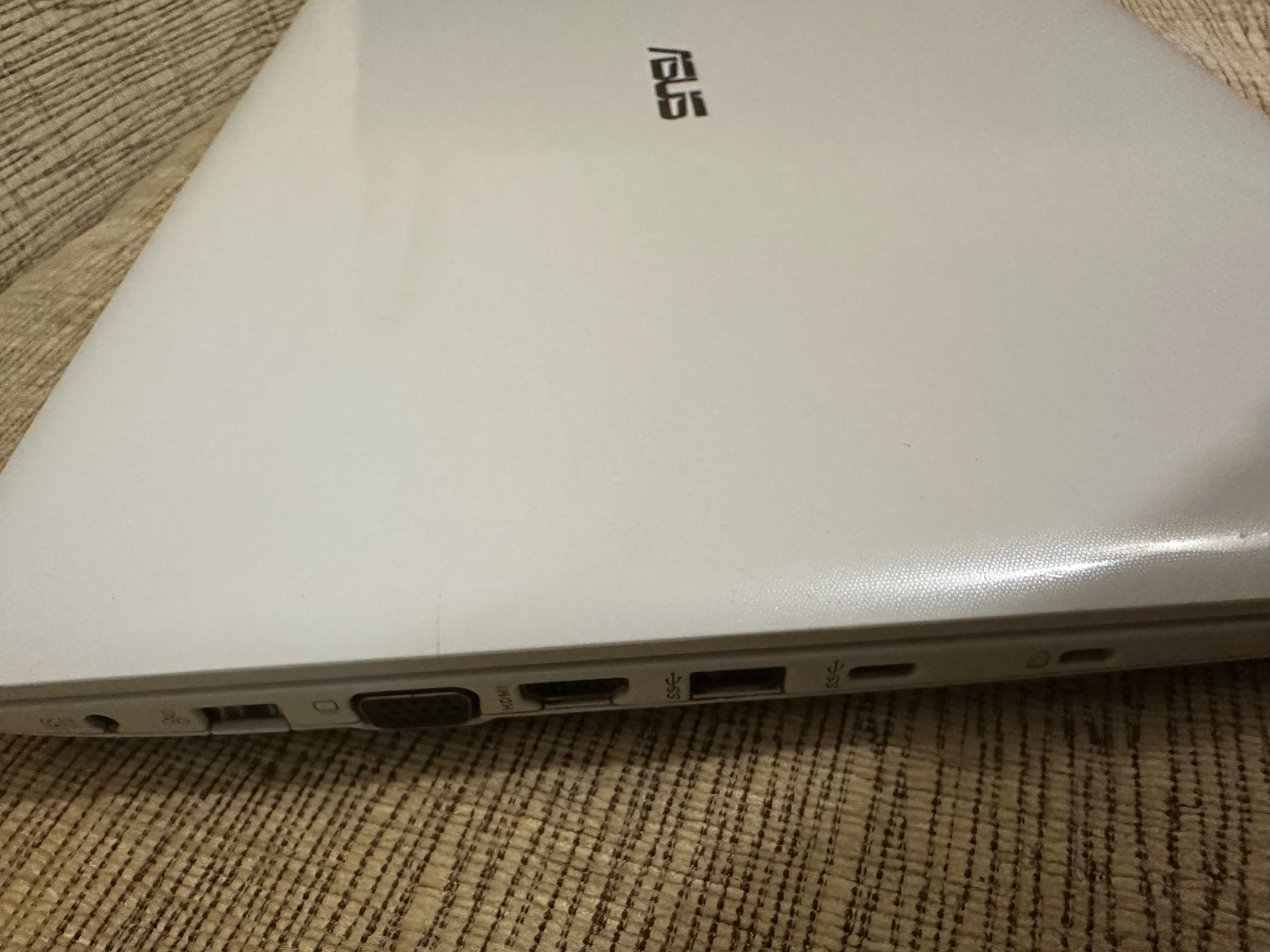 Ноутбук ASUS X556UQ • i5 / 1 TB / HDD