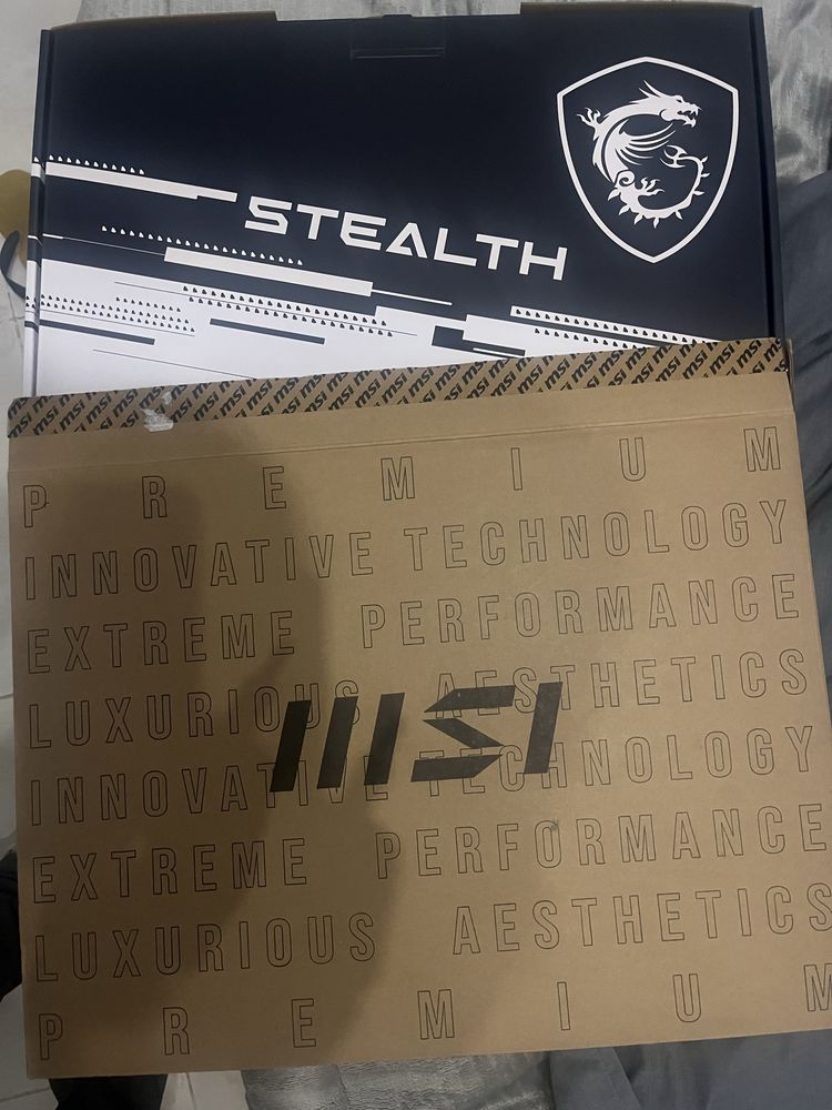 Portátil Gaming MSI Stealth 16