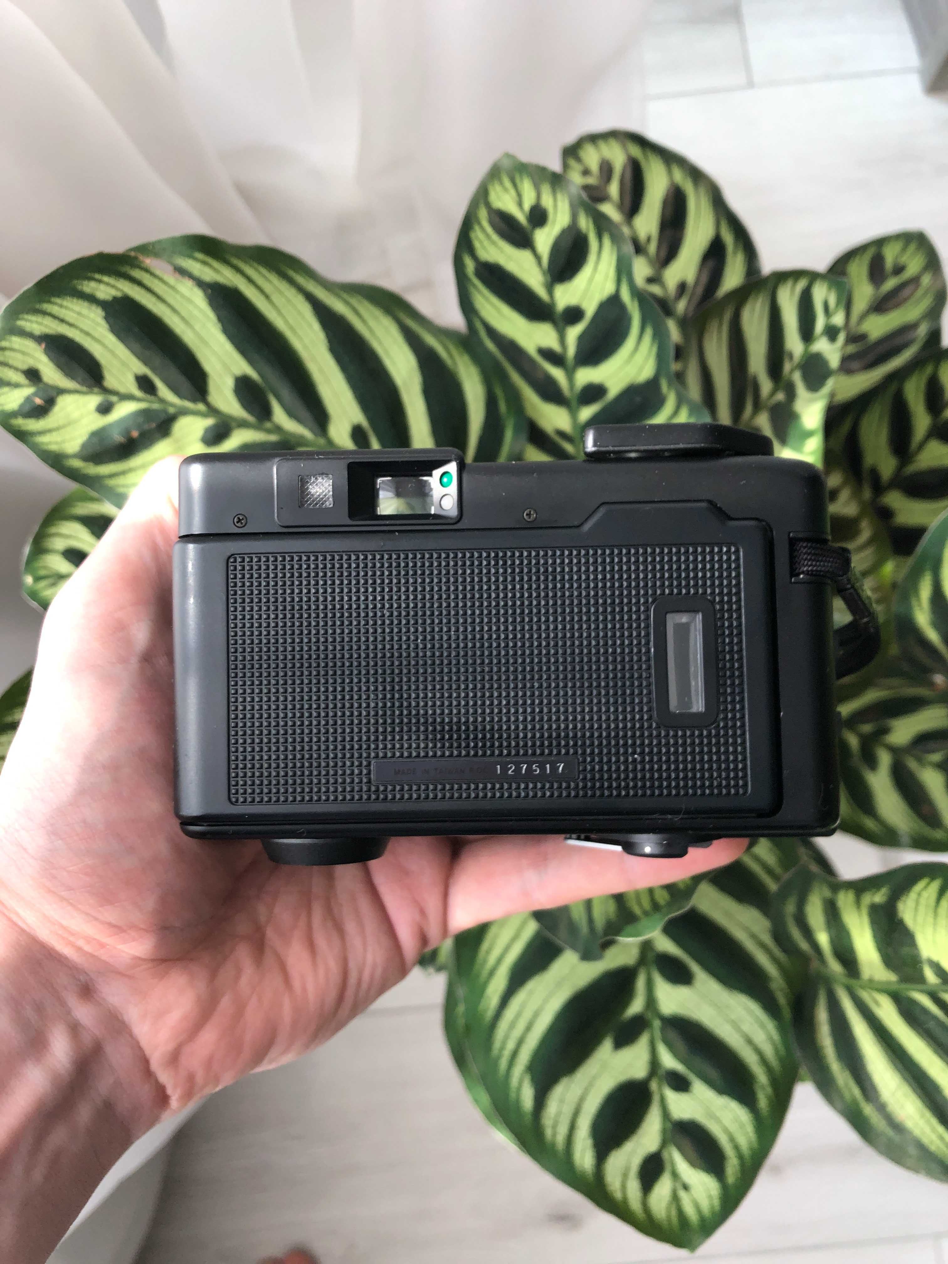 Фотокамера Chinon 35 FS