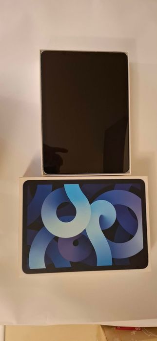 iPad Air 4 (A2072) - 256GB srebrny