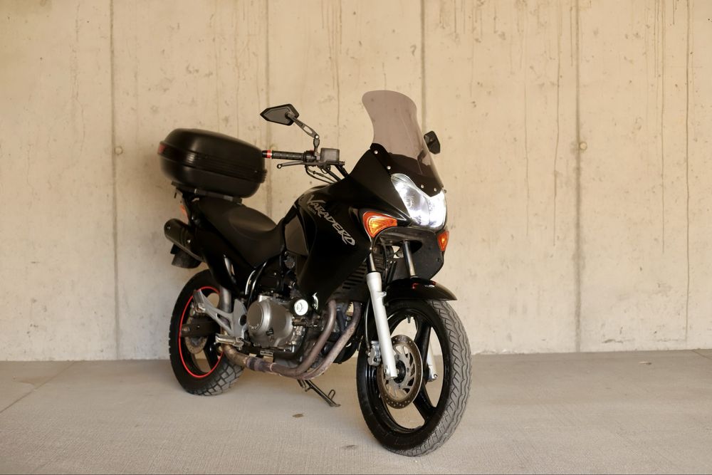 Motocykl Honda Varadero 125/500 CB500 swap A1/B Super stan bez wkladu