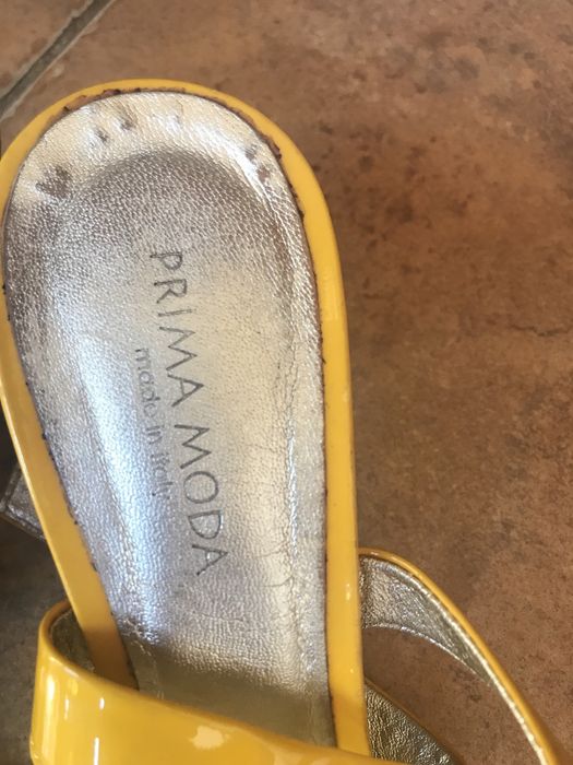 Prima moda Sandaly skórzane 39