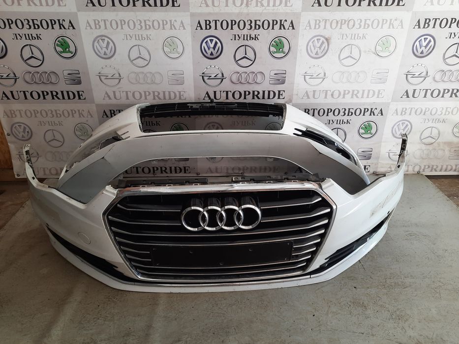 Бампер решітка Audi A6C7 бампер решетка Ауди А6С7