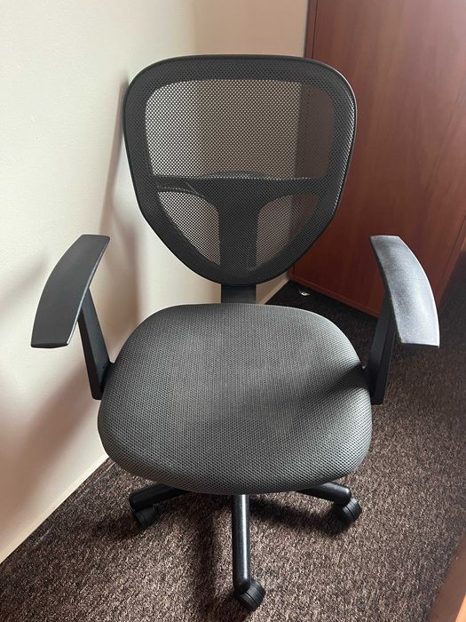 Krzesło biurowe dla dziecka