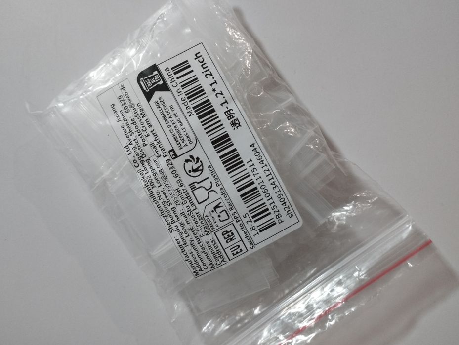 Woreczki strunowe 3x3 nowe 100 szt.