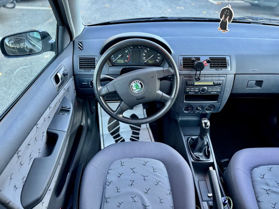 Skoda Fabia Combi 2002 • 1.4 Gasolina • AC • Rev.Completa • 2 Chaves