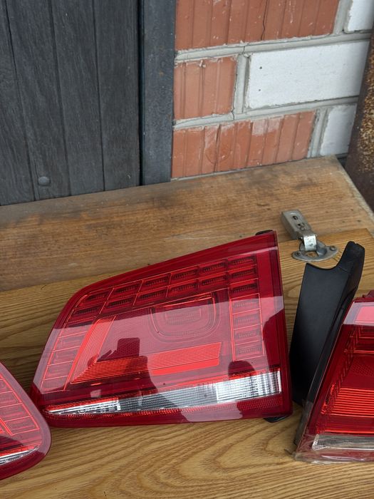 Фонарі volskswagen touareg LED (торг)