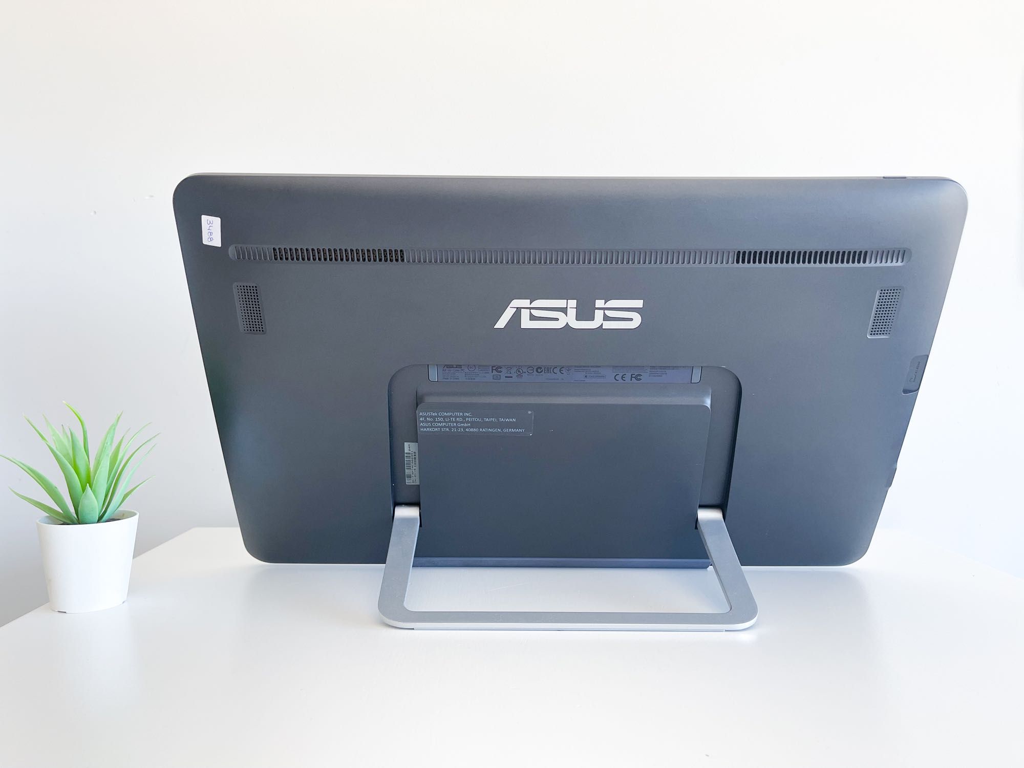 Asus All in One c/ carregador (como novo)