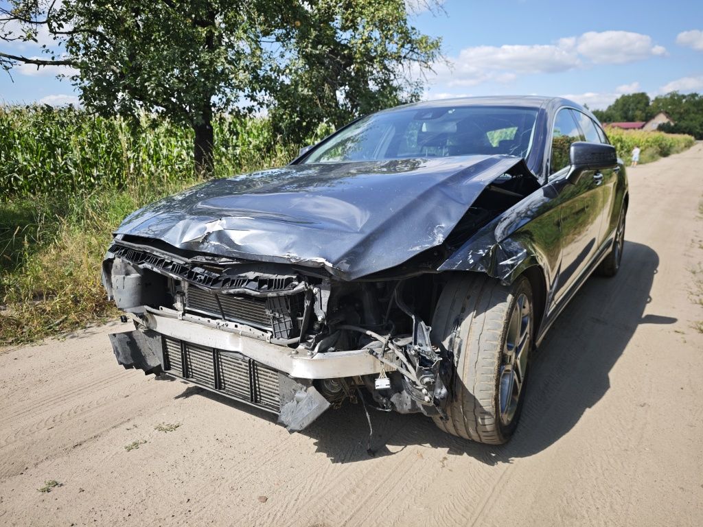 Mercedes-Benz CLS 350CDI, uszkodzony