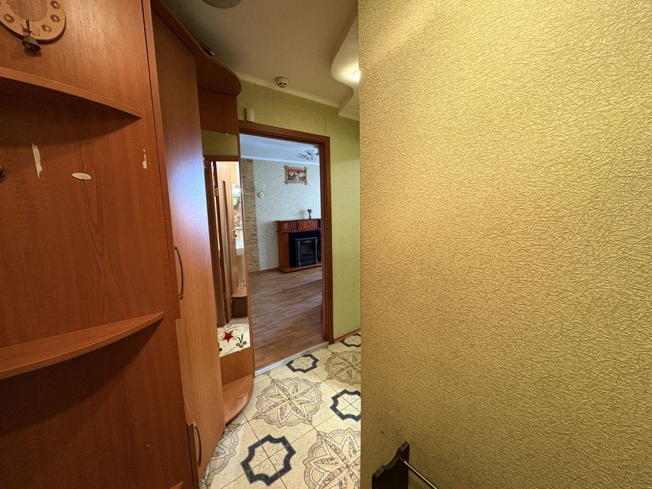 Продаж 2к квартира 45 м2 пр-т Наукі 39А м 23 Серпня