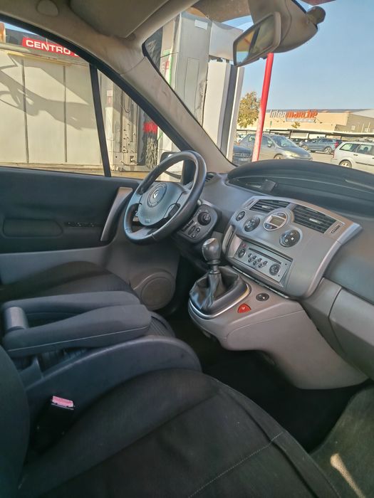 Vendo/Troco Renault Scénic 2008 – 1.5 dCi (106cv)