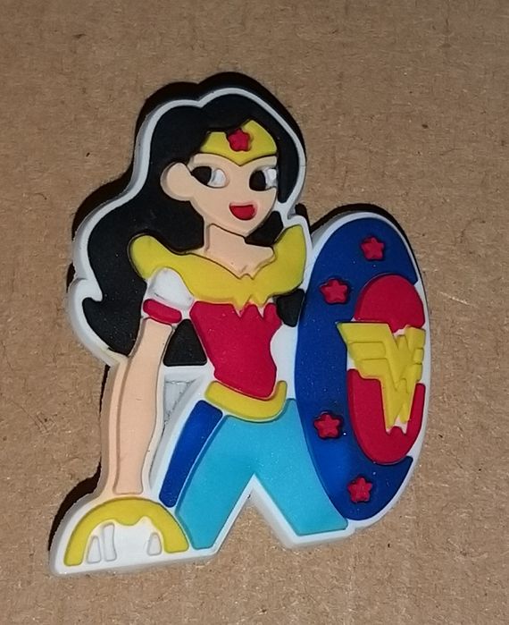 Alfinete wonder woman/mulher maravilha