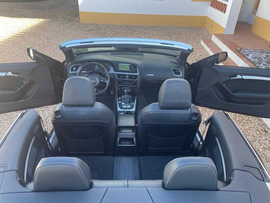 Audi A5 Cabrio 2.0 TDi S-line