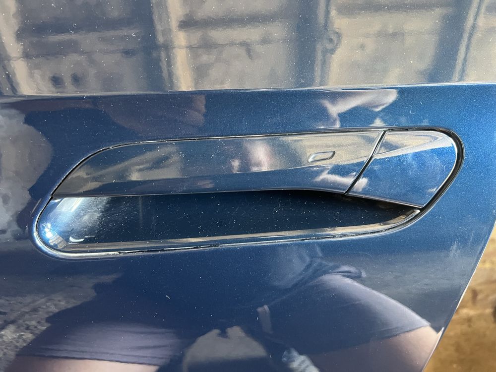 Дверь голая передняя левая Volkswagen ID.4 23- молдинг, замок, keyless
