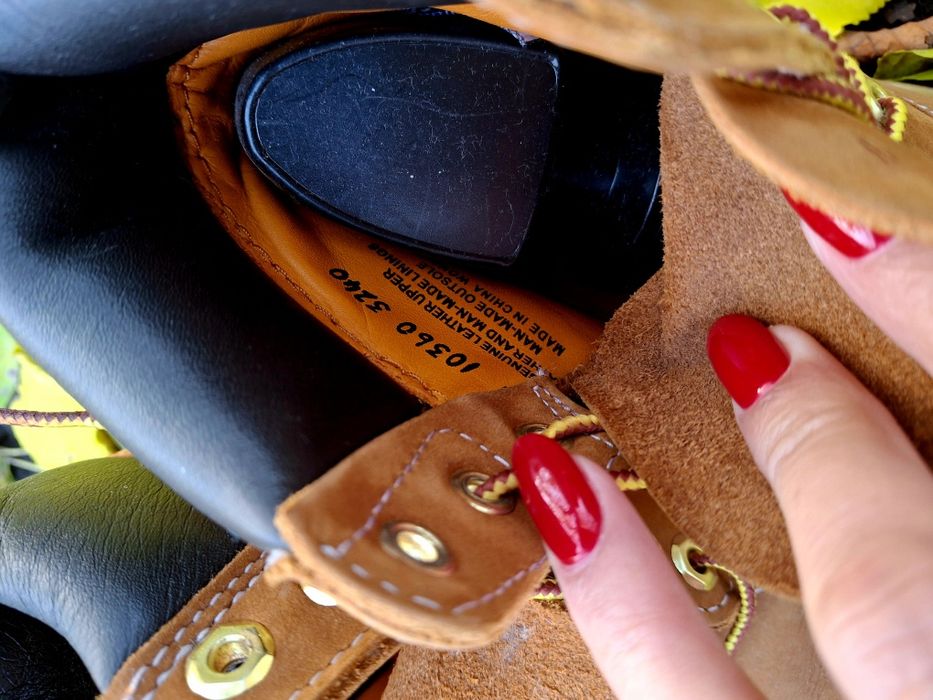 Продам оригінальні черевики Timberland в дуже гарному стані!