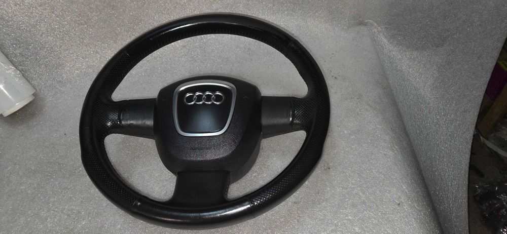 Kierownica trójramienna skórzana + poduszka Audi A4 B7 kpl