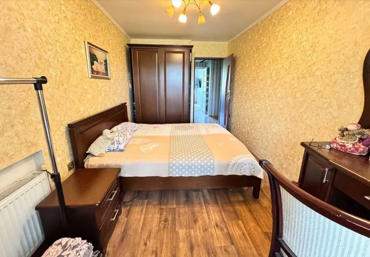3 кім з АВТОНОМКОЮ в багатоповерхівці район 12 КВАРТАЛ (716507)