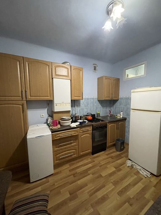 Квартира в центрі міста(ЦУМ),закрита теориторія, велика кладова