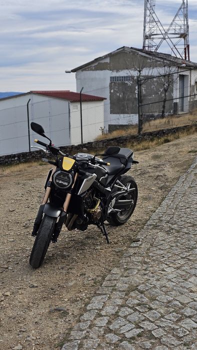 Honda CB650R 2021 Negociável