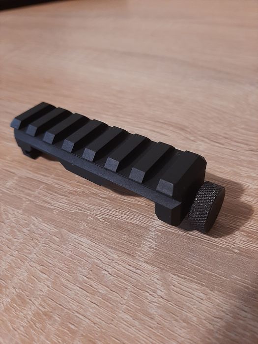 Крепление ,швидкознімна планка вівера на прицільну планку АК.