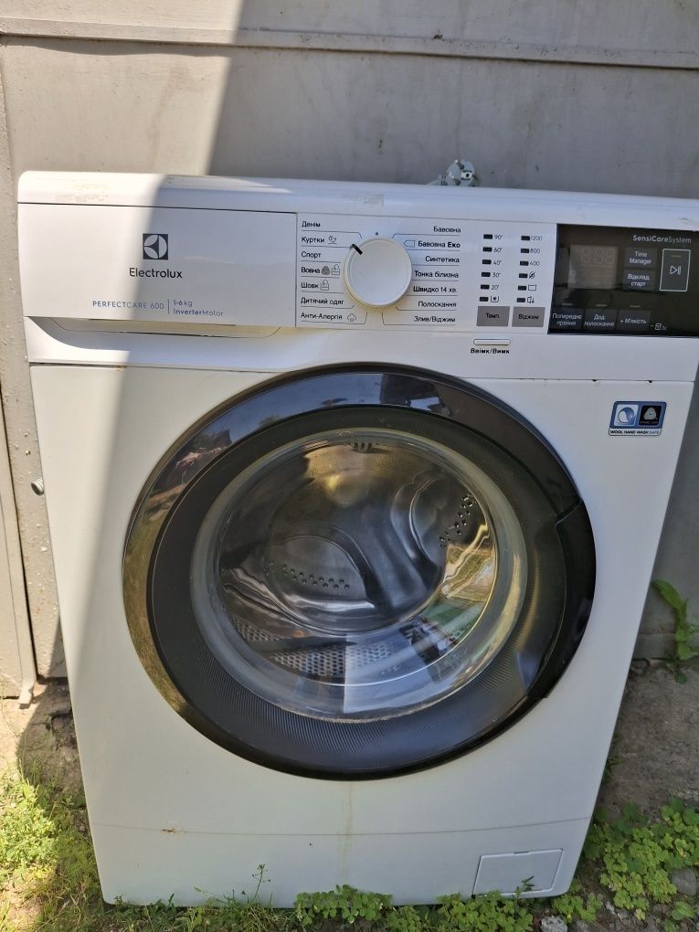 Пральна машинка, electrolux