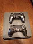Konsola PlayStation 4 slim PS4 slim dwa pady