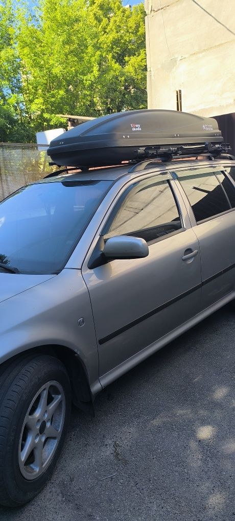 Skoda Octavia tour
