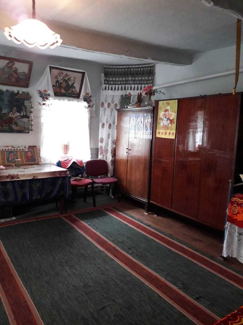 Продам будинок 100 км від Києва