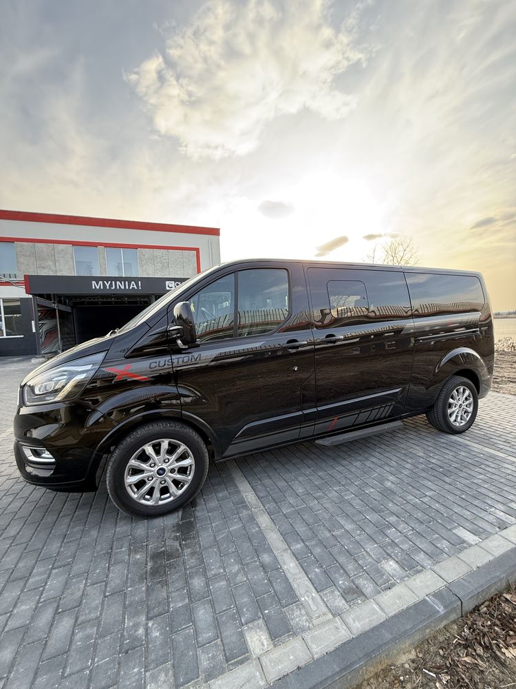 Ford Tourneo Custom 2.0 170KM 2018r