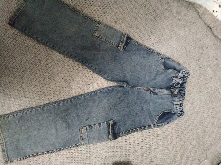 Джинси жіночі  сірого кольору