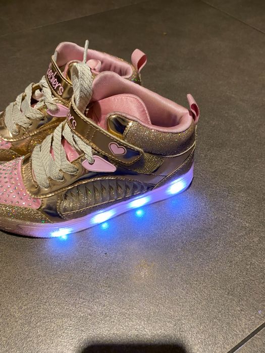 Sketchers świecące Led wysokie botki buty sneakersy 32