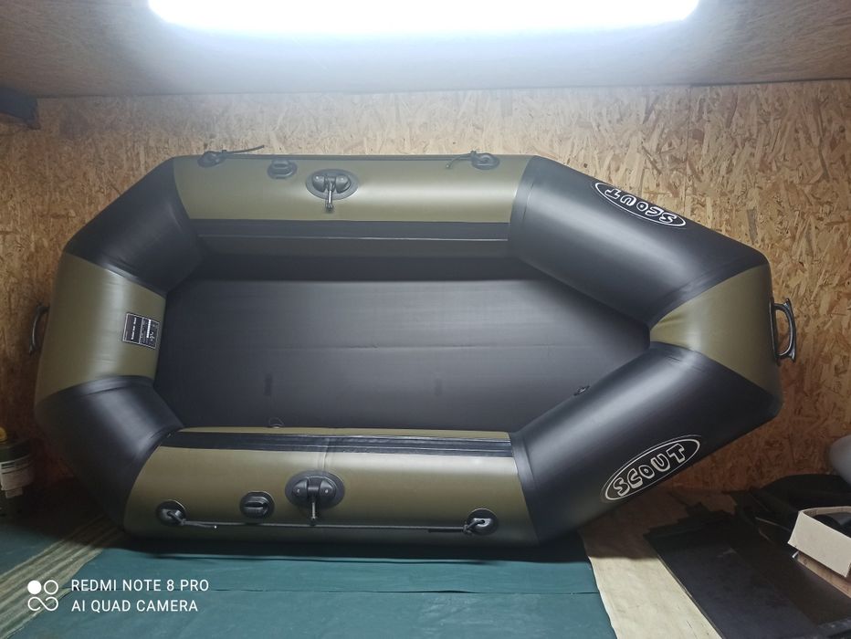 Продам одномісний надувний човен лодка надувная одномесная