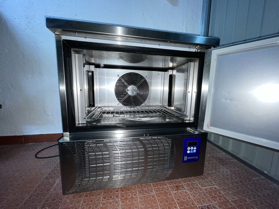 Abatedor de temperatura SAMAREF GELATO - PO6V PL ( semi novo )