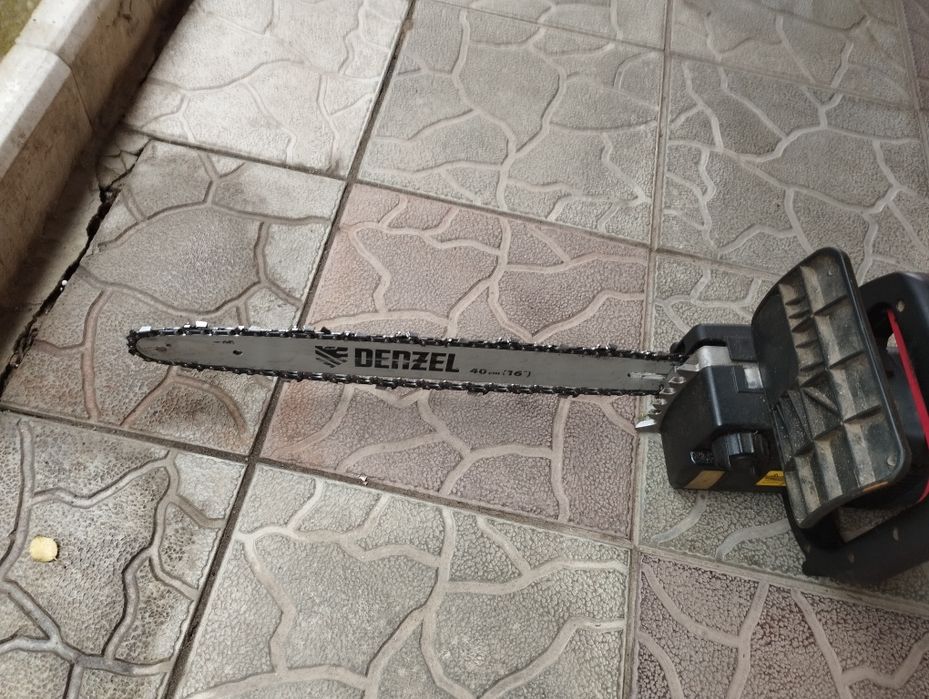 Електропила ланцюгова Вітязь б/у