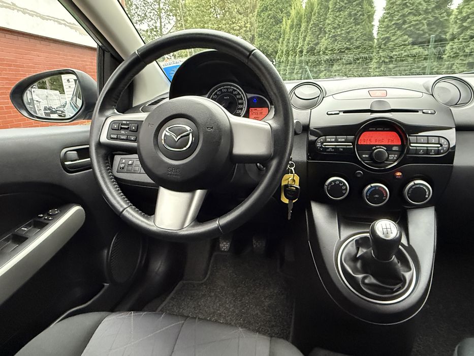 Mazda 2 kenko 1,3 benzyna serwisowana