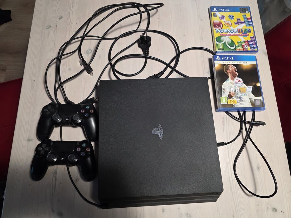 Playstation 4 Pro 1 tb