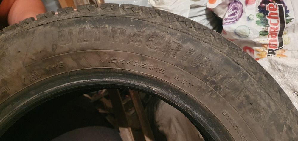 Шина зима R15 195/65 Goodyear 23рік