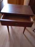 Mesa de cabeceira vintage