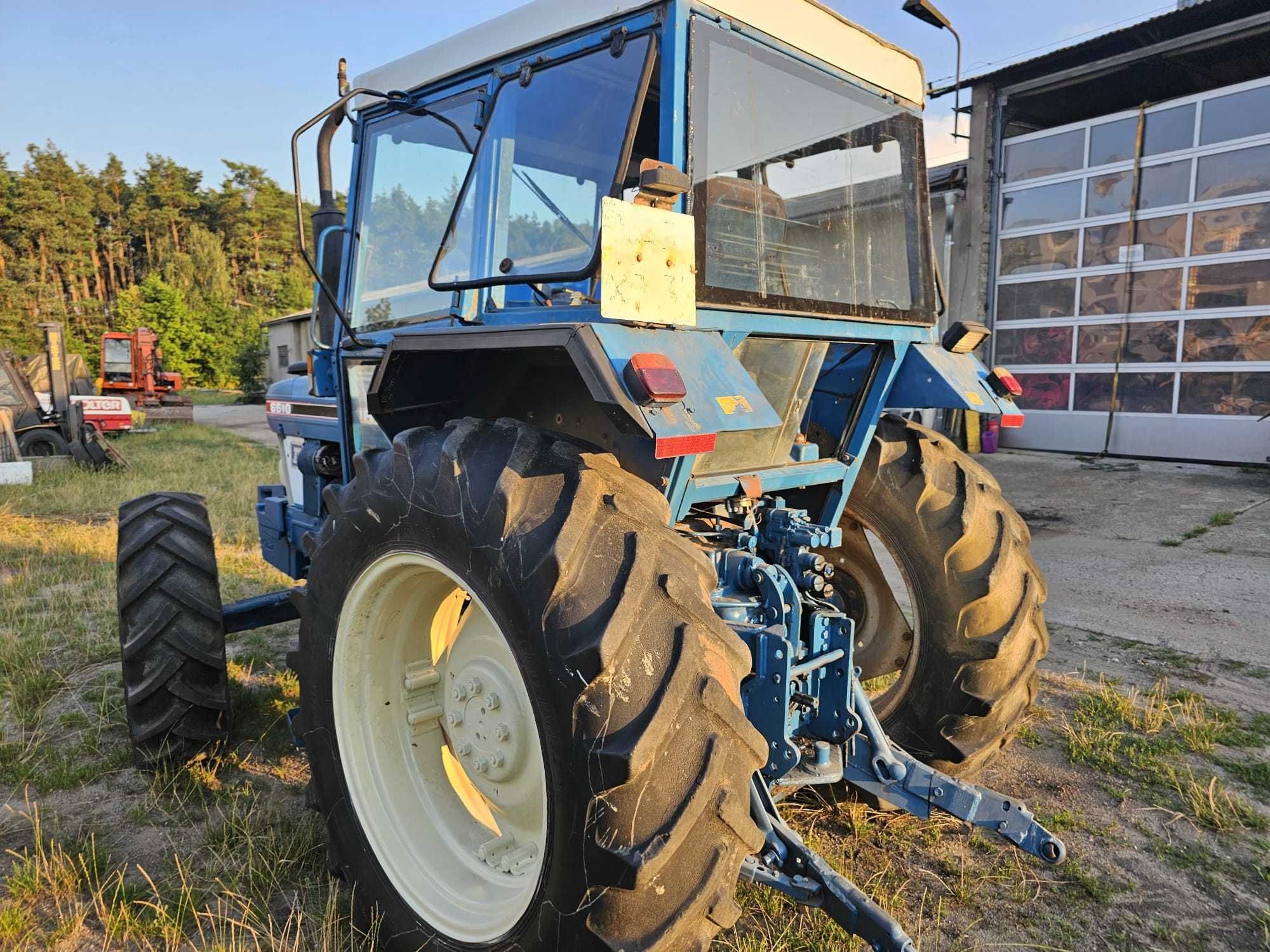 Ciągnik rolniczy Ford 6610