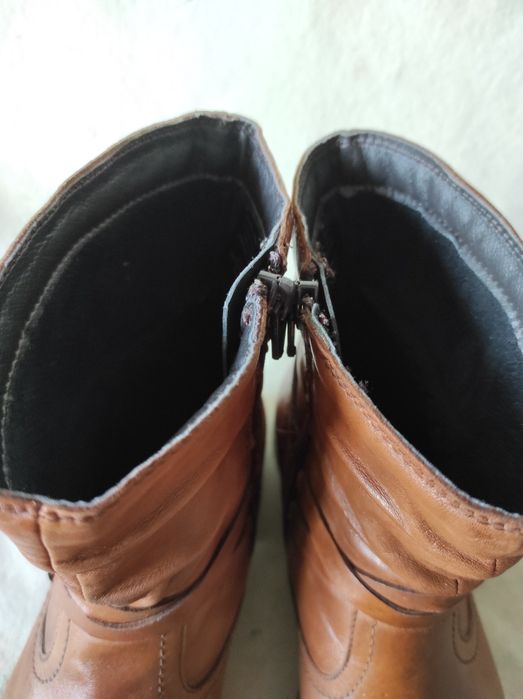 Botki brązowe z delikatnej skóry 5th Avenue  37/24 cm