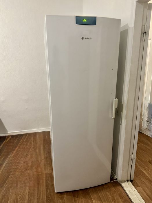 Морозилка Bosch. Морозильна камера Bosch, NoFrost 346 л. Морозілка Бош