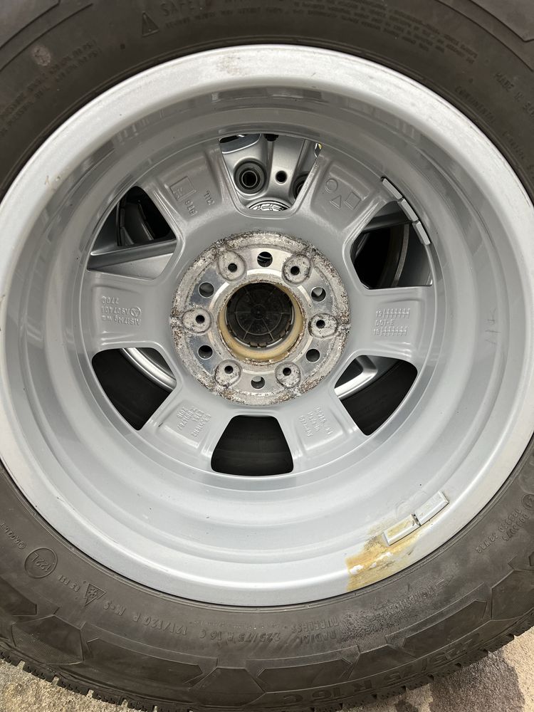 Продам колеса 225/75 R16C на оригінальних дисках Mercedes sprinter R16