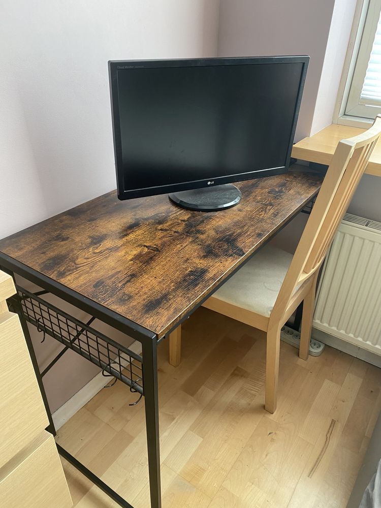 Stolik biurko 50x100x75cm na laptopa do pracy bardzo ładny